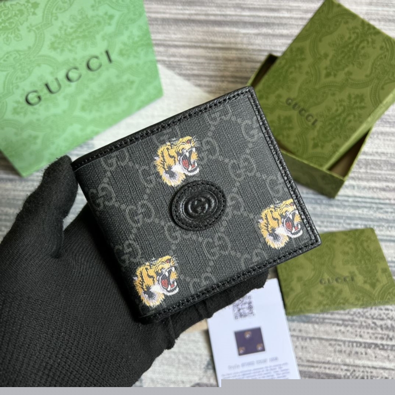 G*u*i wallets & purse